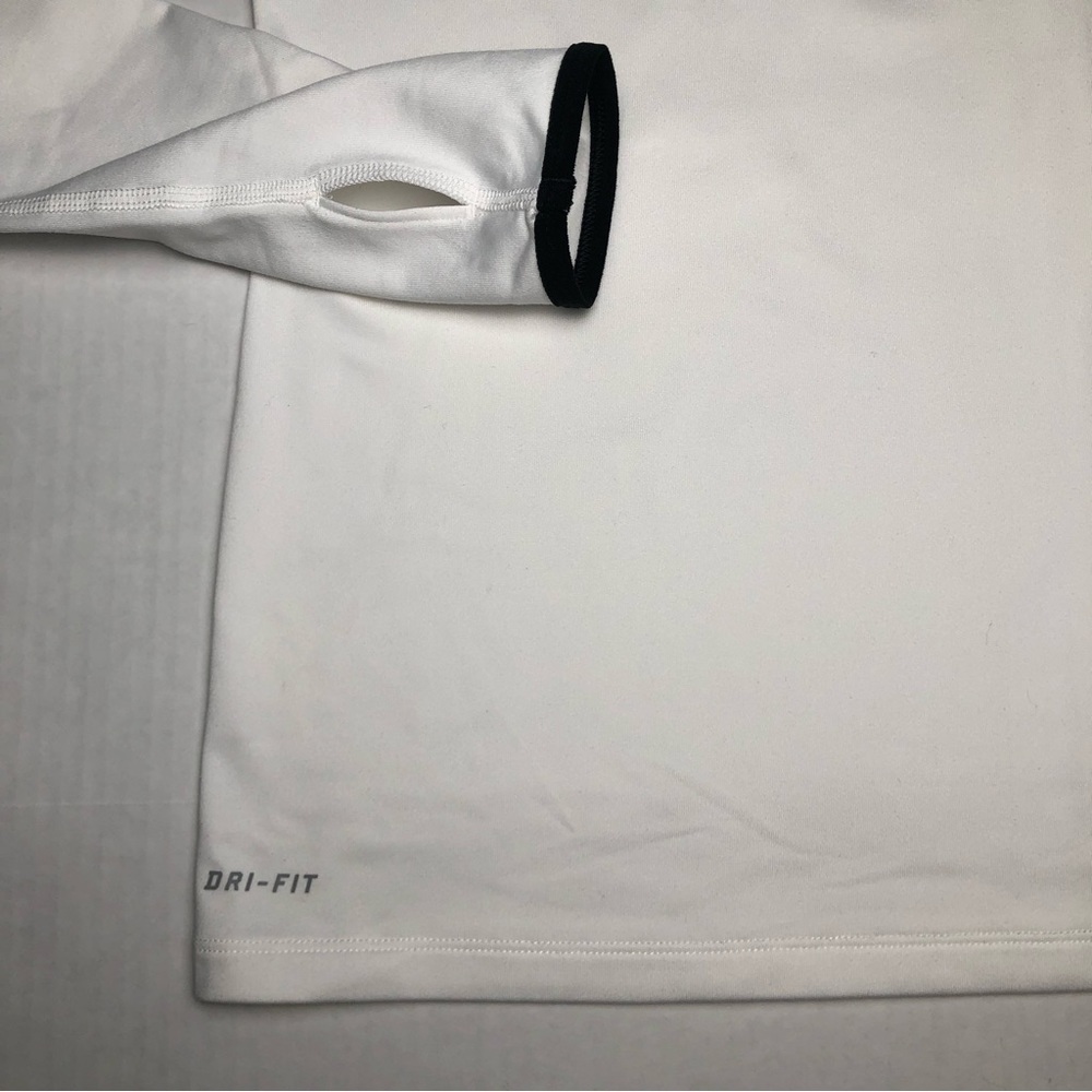 Nike Pro Girl’s Crew Neck Dri-Fit Therma Long Sleeve Shirt - Picture 2 of 5